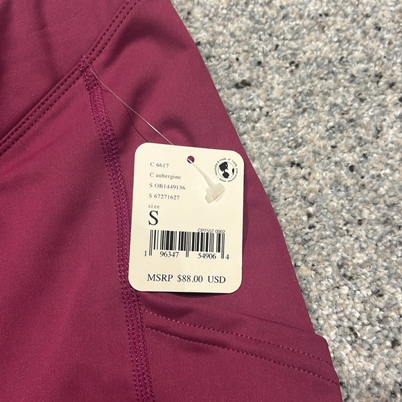 FREE PEOPLE MOVEMENT SHORTS - Picture 2 of 8